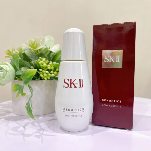 Serum trị thâm, nám, tàn nhang 50ml (Genoptics Spot Essence)
